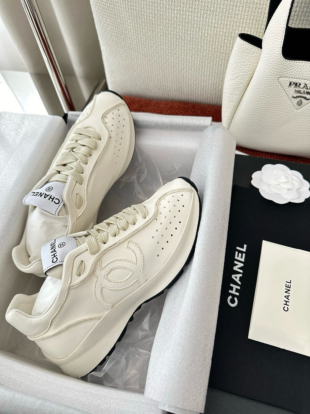 2025 Leather Sneakers