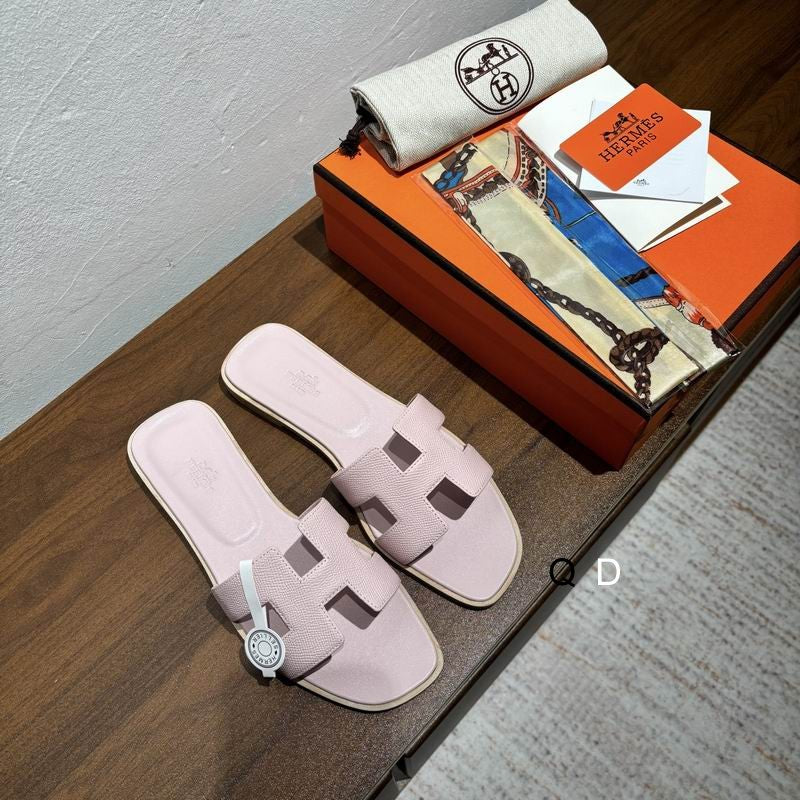 Leather Flat Sandals