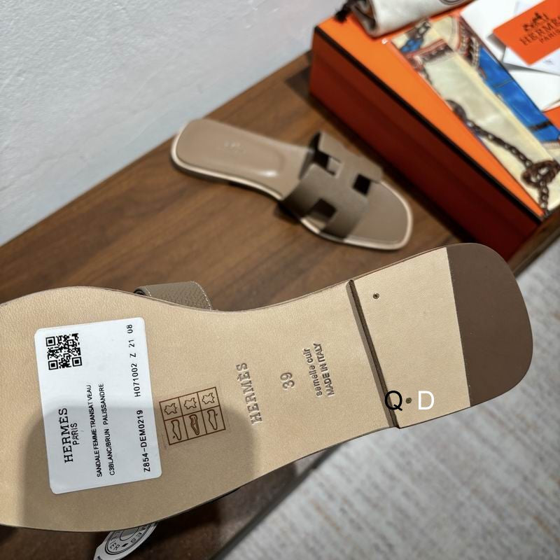 Leather Flat Sandals