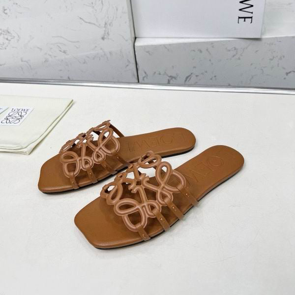LW Flat Sandals