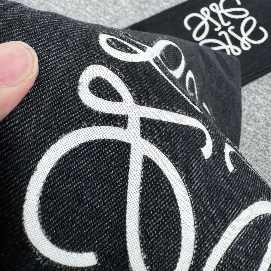 Wide-Leg Black Jeans