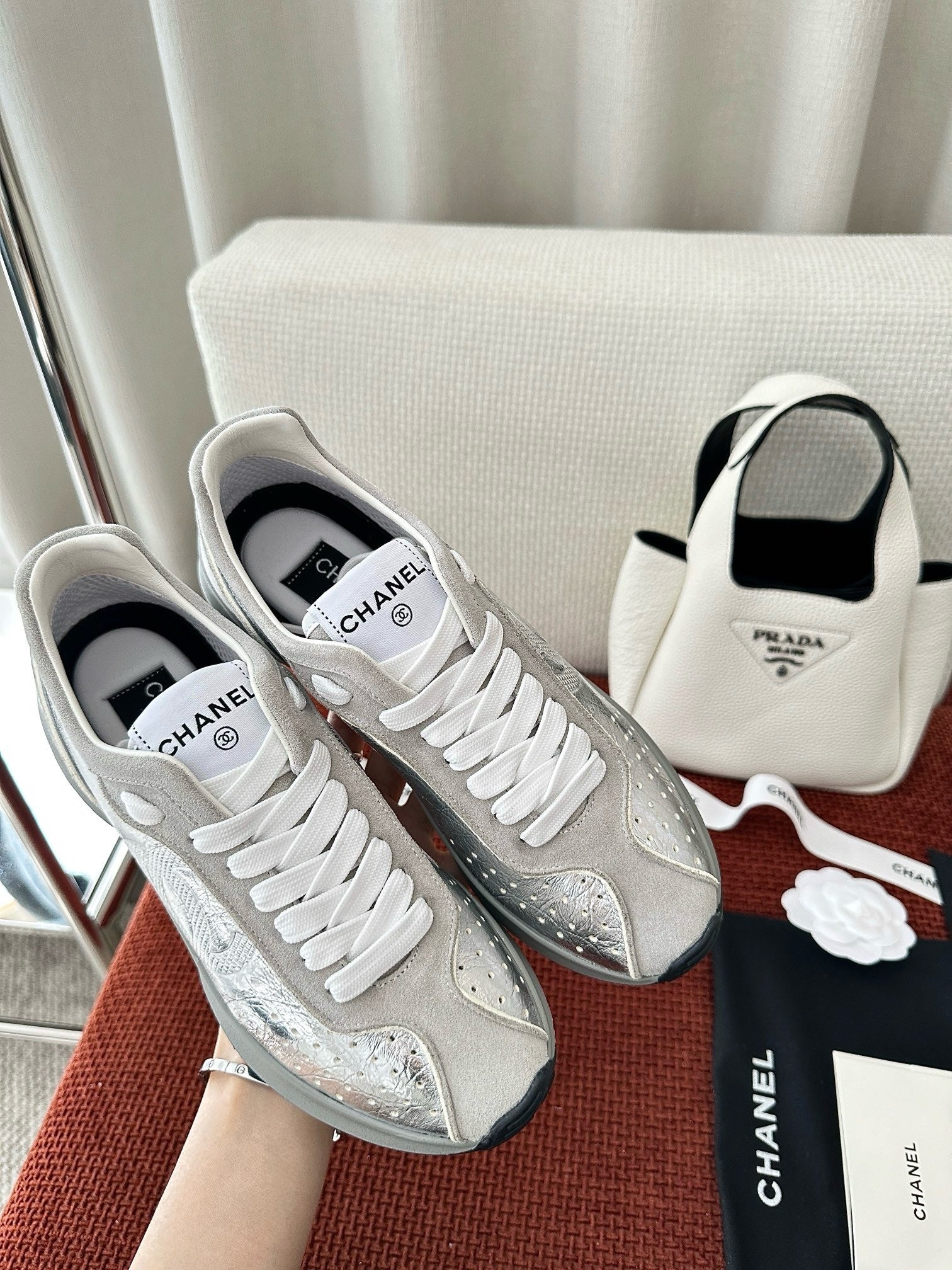 2025 Leather Sneakers