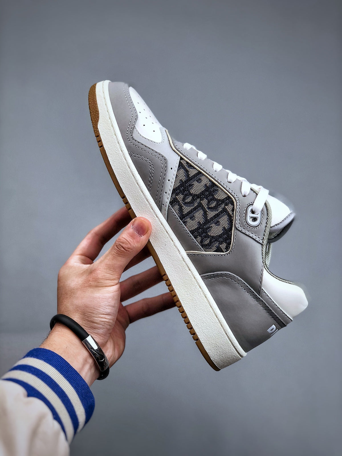 B27 Inspired Sneakers – WI-SKIN