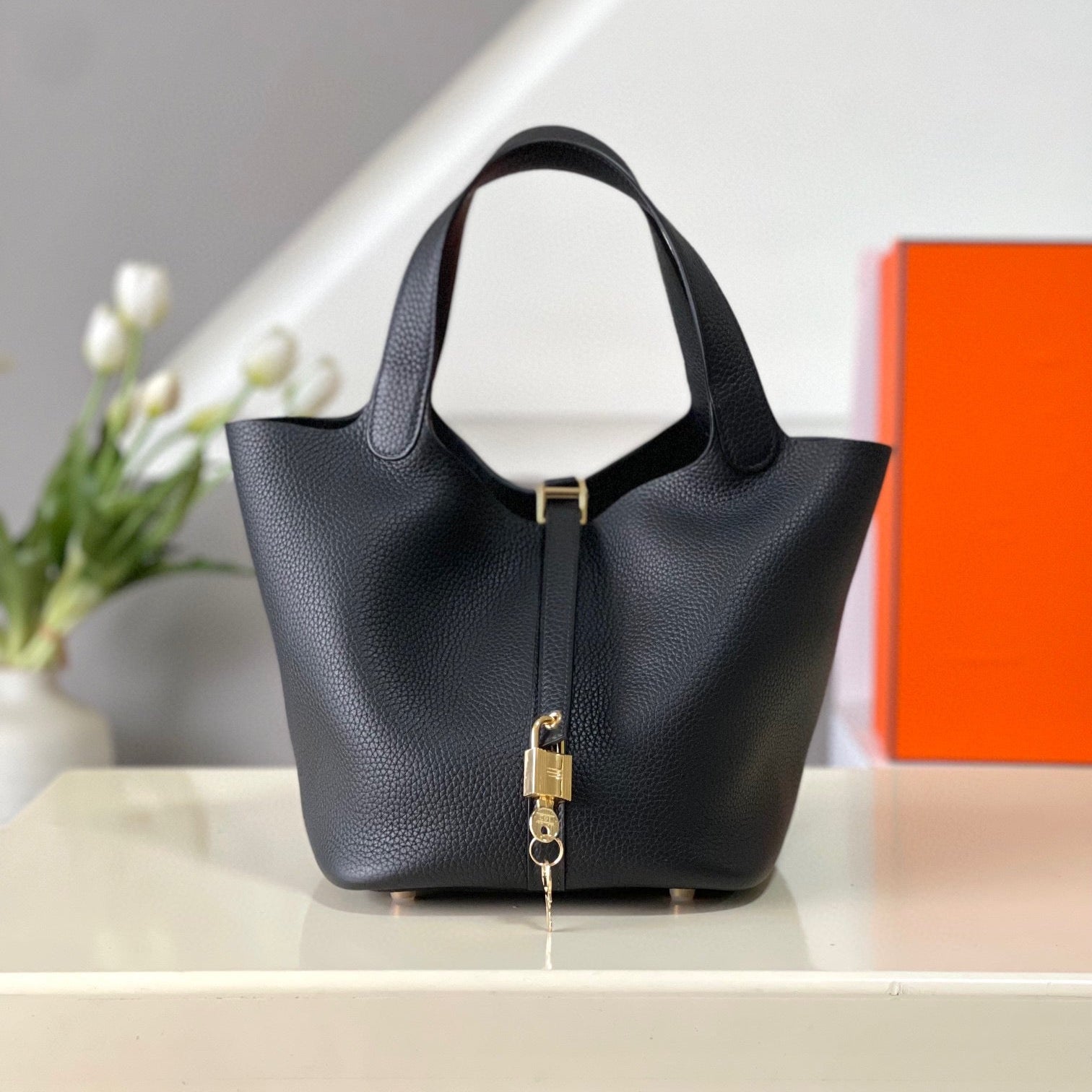 22cm Leather Bucket Bag
