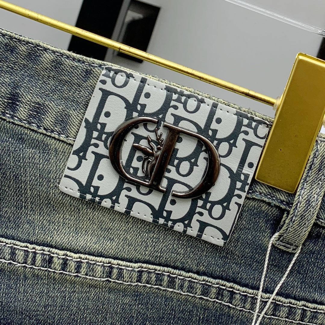 Men’s Premium Vintage-Wash Denim Jeans