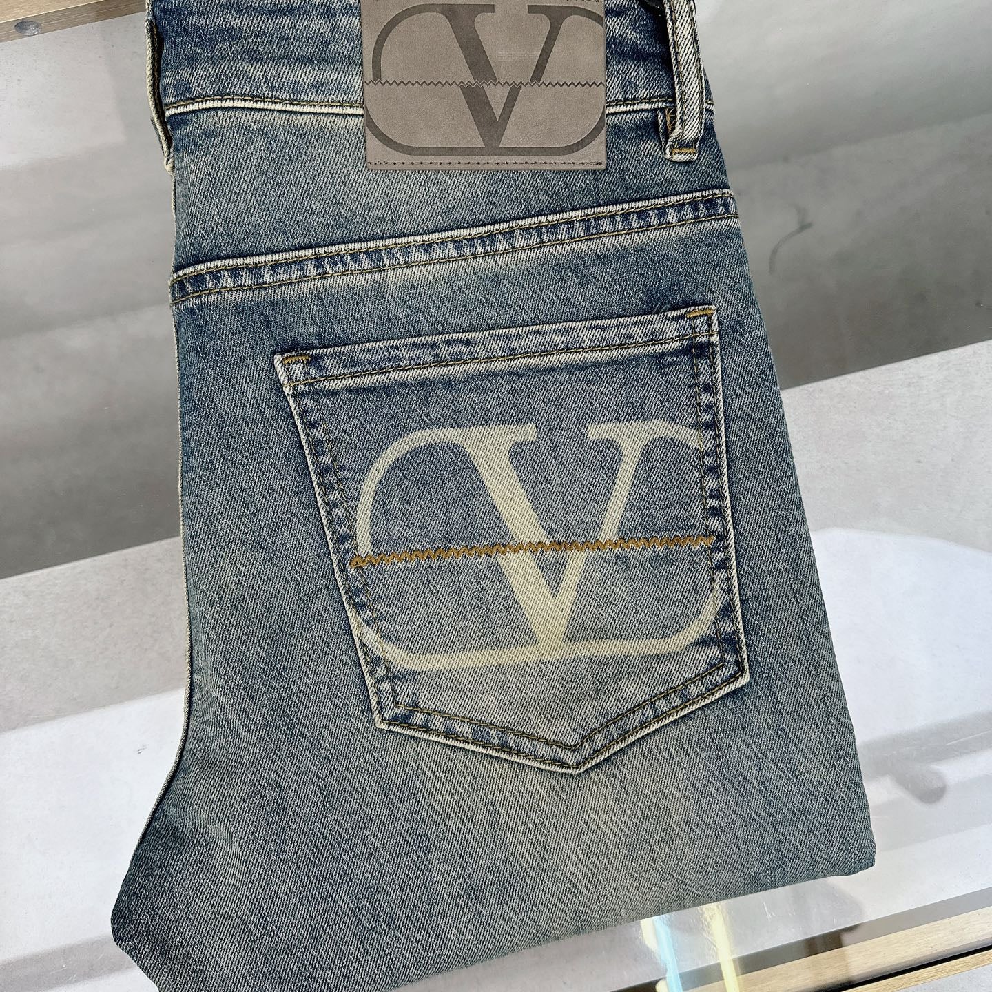 Men’s Premium Tailored Jeans