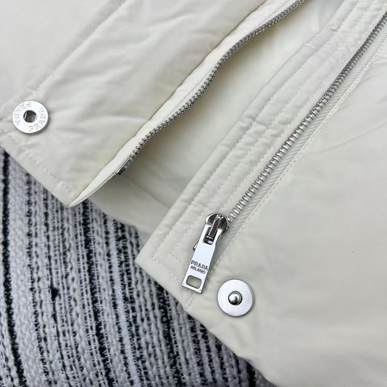 White Down Jacket
