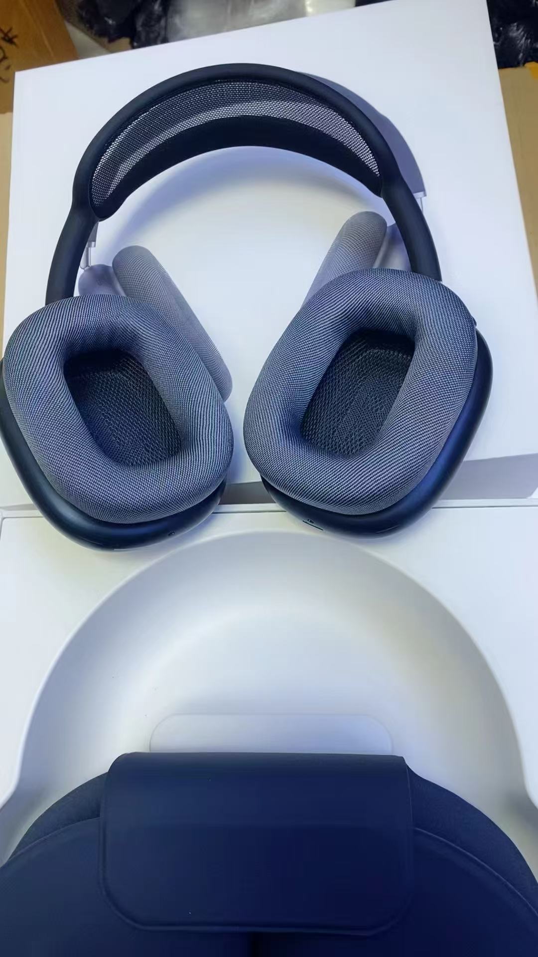 Navy Wireless Over-Ear Headphones