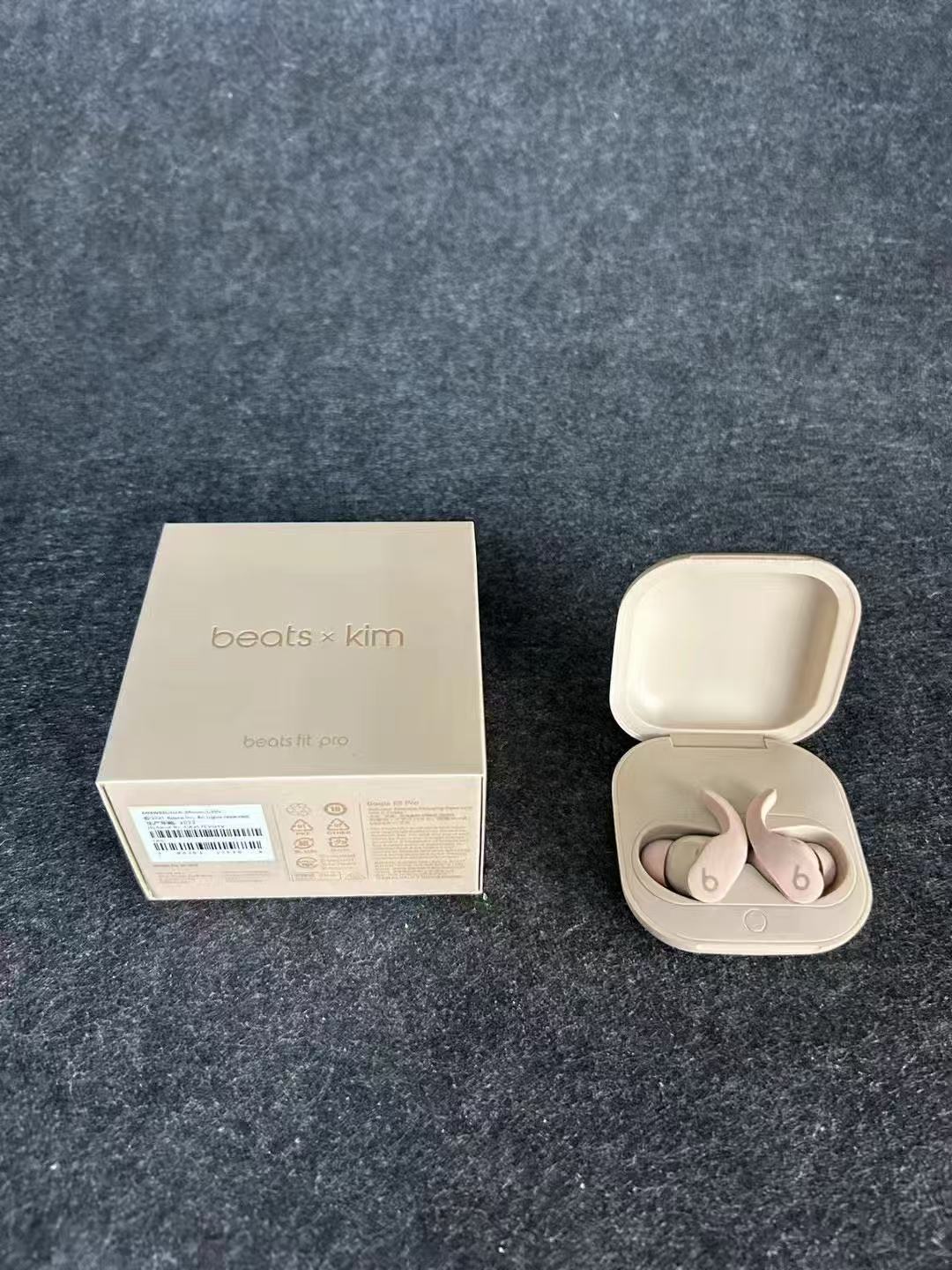 Nude Wireless Noise-Cancelling Earbuds