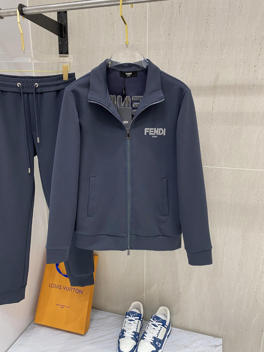 2-piece Set Sweater & Joggers